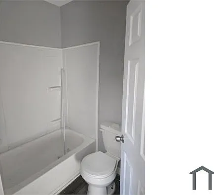 434 N Robinson St — Photo 17