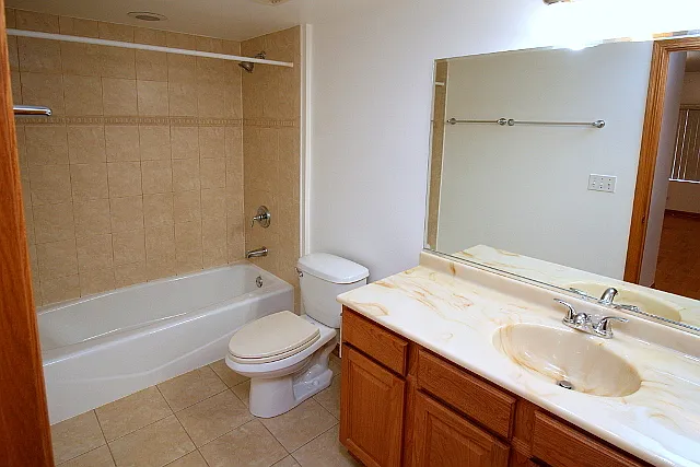 6560 W Diversey Ave #516 — Photo 8