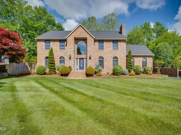 3504 Bondwood Cir, Johnson City, TN 37604