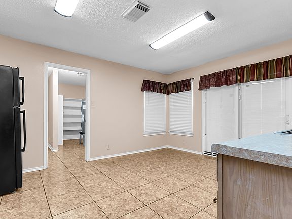 5th image of 6161 Border Trail Dr