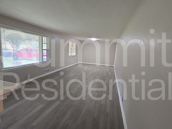 4th image of 5353 Blue Ridge Blvd