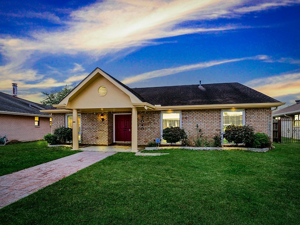 1st image of 7040 Lake Barrington Dr