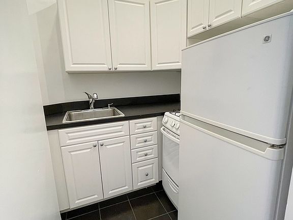 3rd image of 426 E 83rd St APT 1d