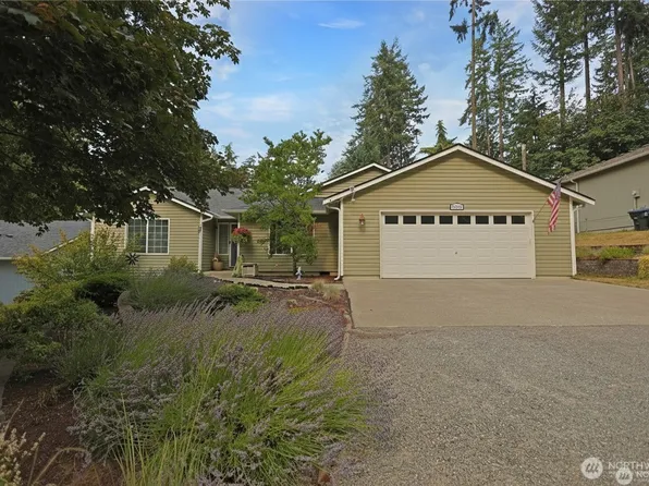17538 Loop Lane SE, Yelm, WA 98597