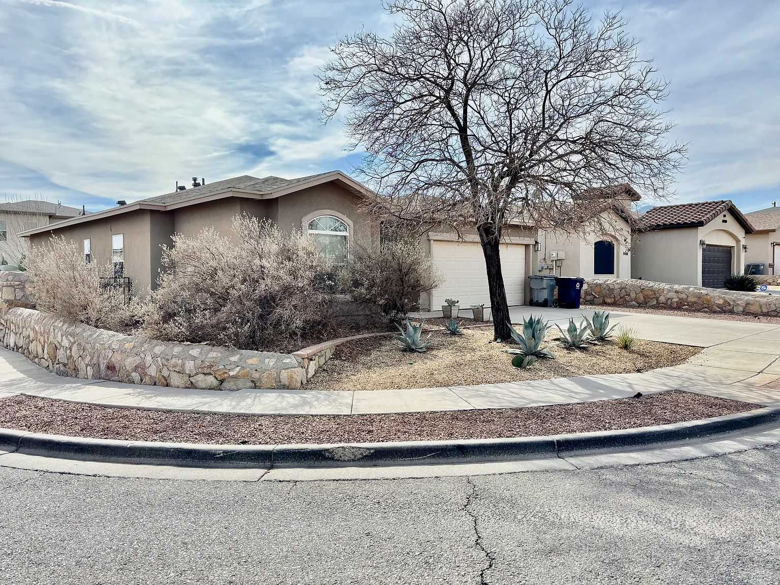 5810 Redstone Mesa Ct — Photo 1