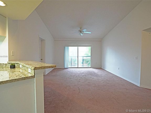 2nd image of 2009 SE 10th Ave APT 320