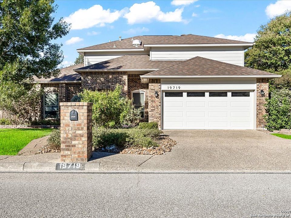 1st image of 19719 Encino Way