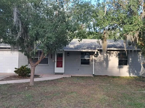 580 Fern Ave, Tavares, FL 32778