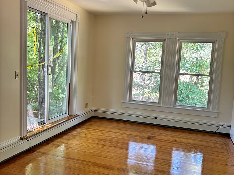 23-25 Mulberry St #1 — Photo 2