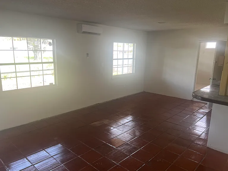 4004 E Shore Rd — Photo 3