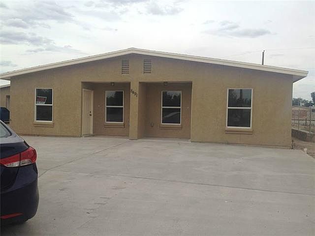 1st image of 8491 Roseway Dr #A/b