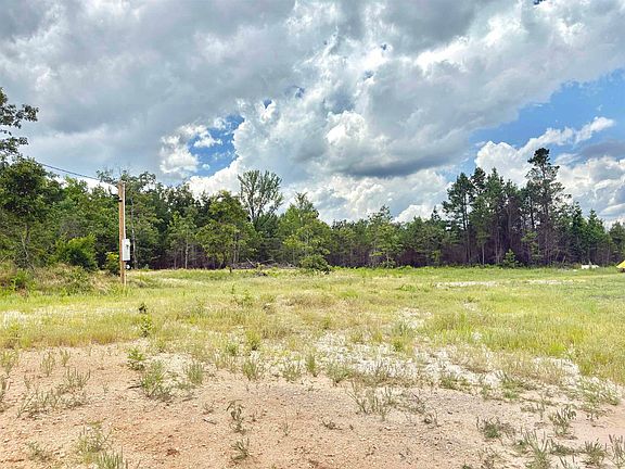 3rd image of 519 County Road 735