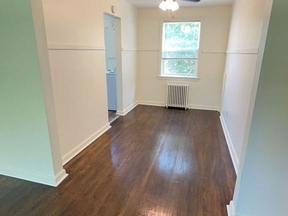 3rd image of 421 E Honeywell Ave #310