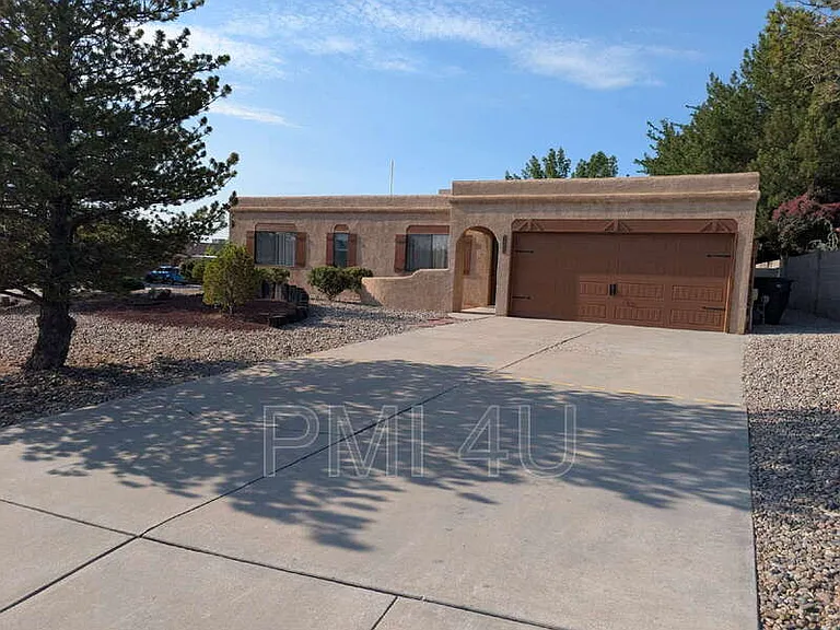 4800 Choctaw Trl NW — Photo 1
