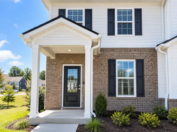1106 Mason Dl, Columbia, TN 38401