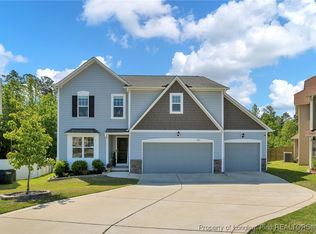 1921 Shady Knolls Ln, Fayetteville, NC 28314