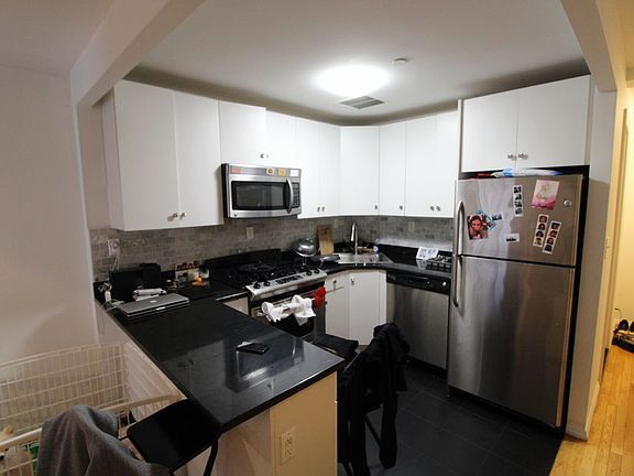 2nd image of 531 E 12th St APT 5E