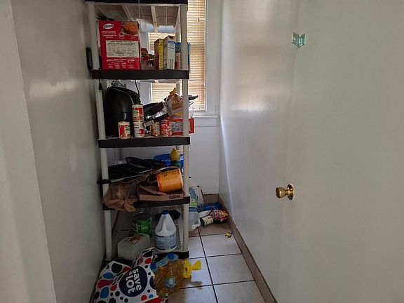 5th image of 10941 S Wentworth Ave
