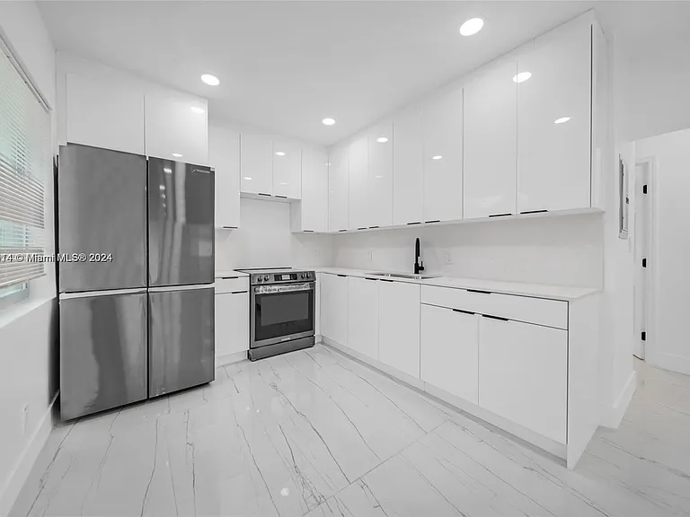 5509 NW 5th Ct — Photo 1