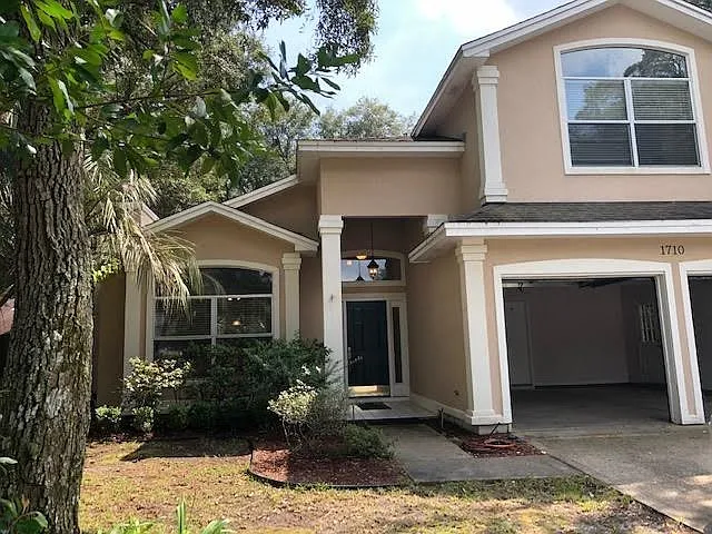 1710 Ashview Cv