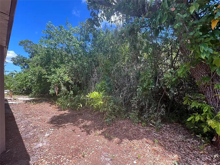 1314 Beacon Dr — Photo 36