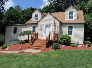316 Maple Dr, New Castle, PA 16105