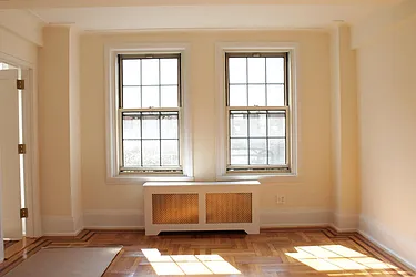 Rented by Siderow Residential Group