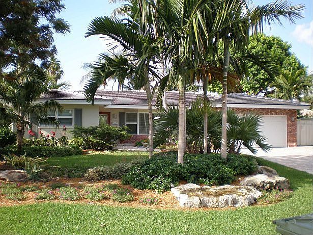 1st image of 1748 NE 35th St