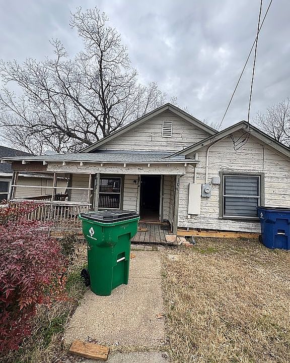 1st image of 109 Griffin St