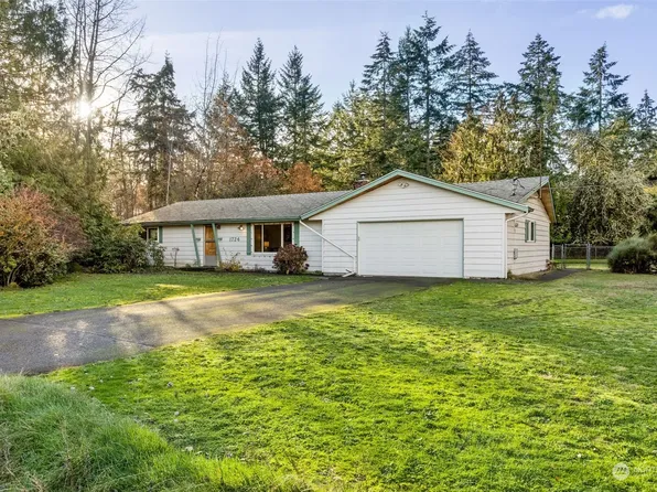 1724 Point Fosdick Drive NW, Gig Harbor, WA 98335
