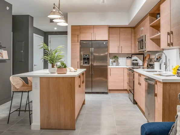 10X Miami River Apartments