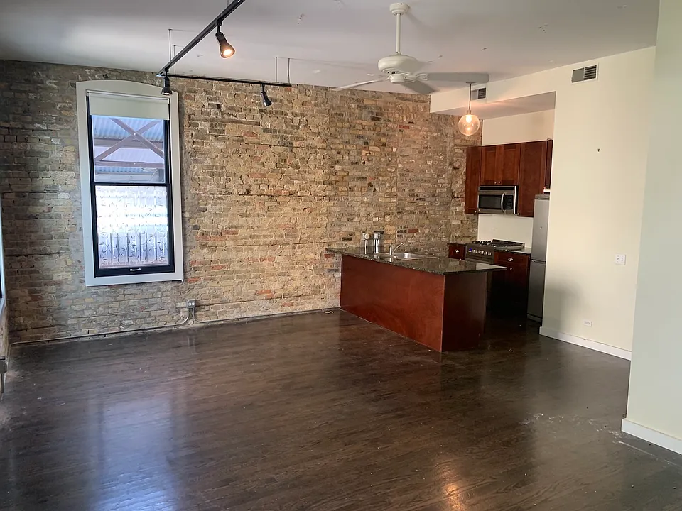 948 W Armitage Ave #2S