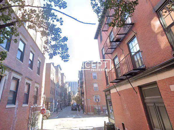 100 Myrtle St #4CP, Boston, MA 02114