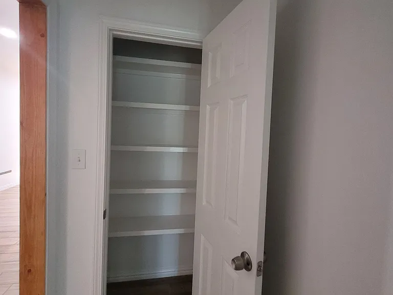 1005 County Road 3556 — Photo 10