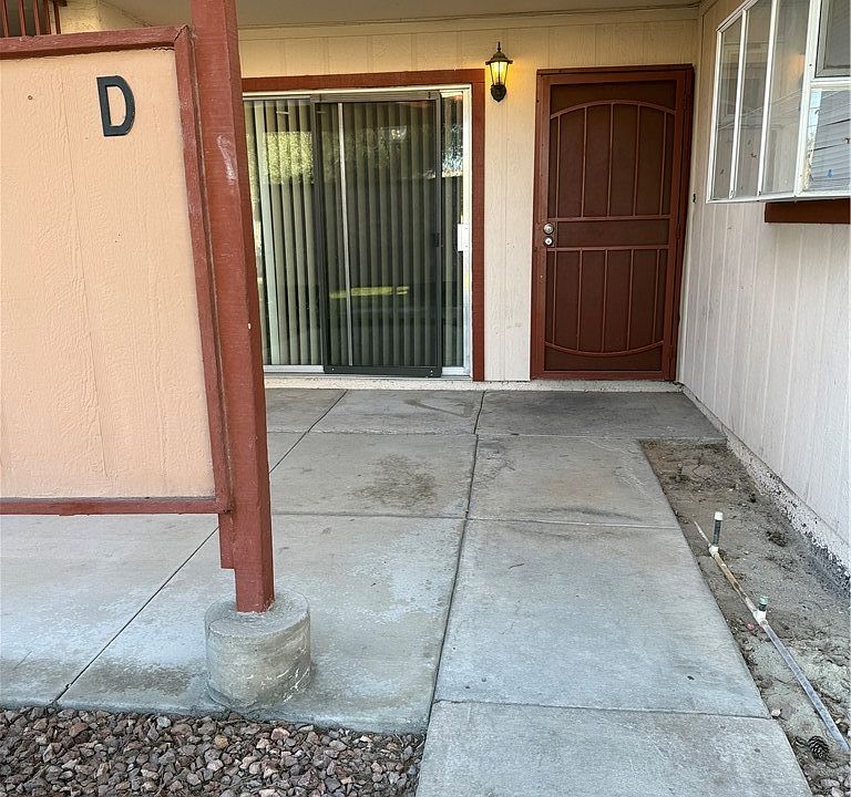 1st image of 401 N Lamb Blvd APT D