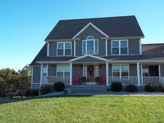 3rd image of 162 Marwood Dr