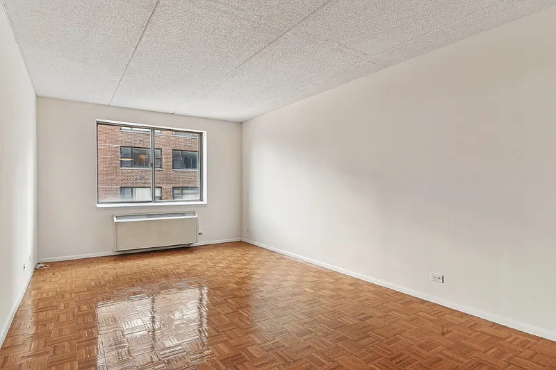 345 East 64th Street — Photo 1