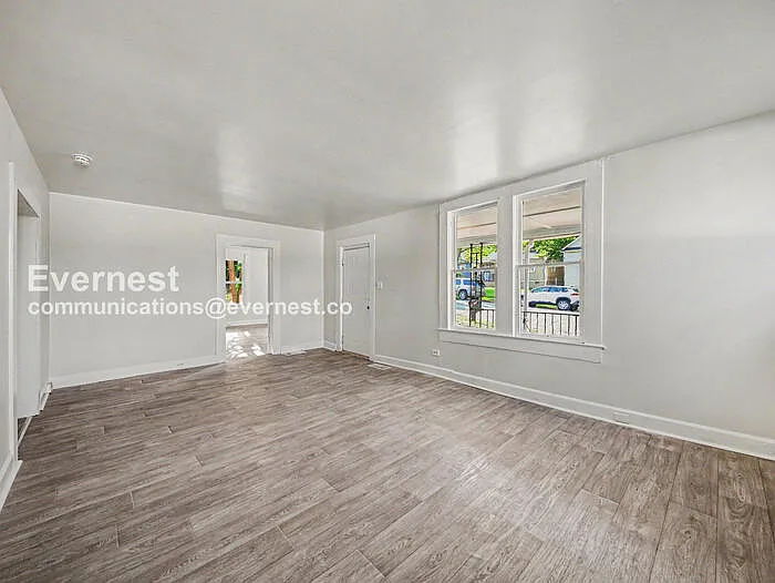 2709 30th St — Photo 10