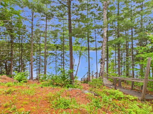 1021 S Shore Road, Stockholm, ME 04783