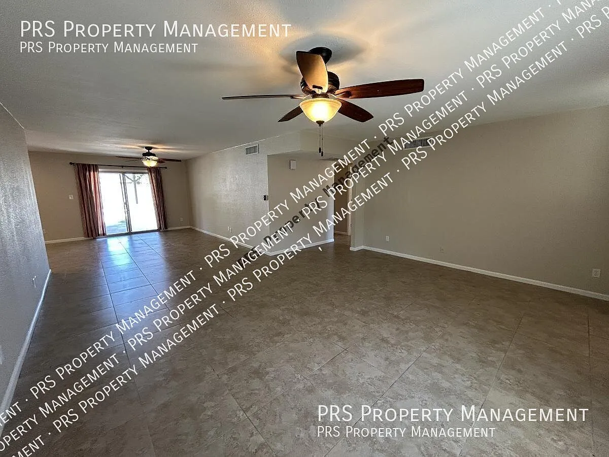 Price Just Reduced — Photo 4