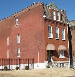 1st image of 2039 Adelaide Ave