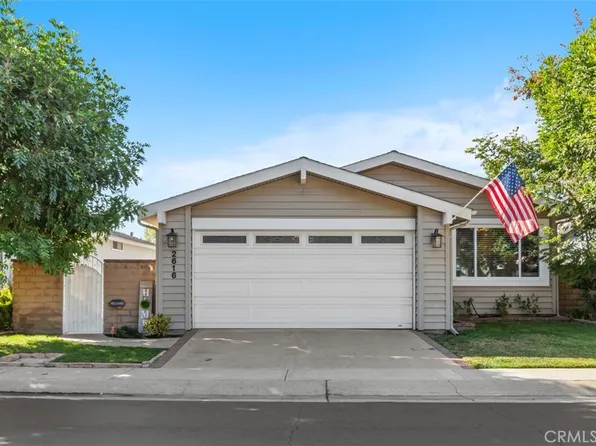 2616 View Lk, Santa Ana, CA 92705