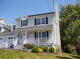 50 Edison Ave, Fairfield, CT 06825