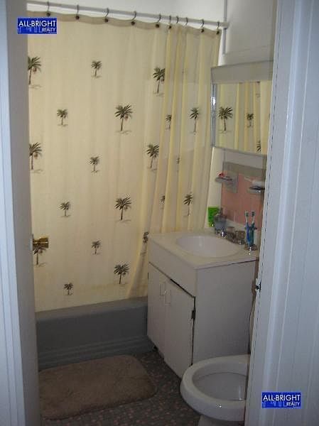 2nd image of 329 Summit Ave