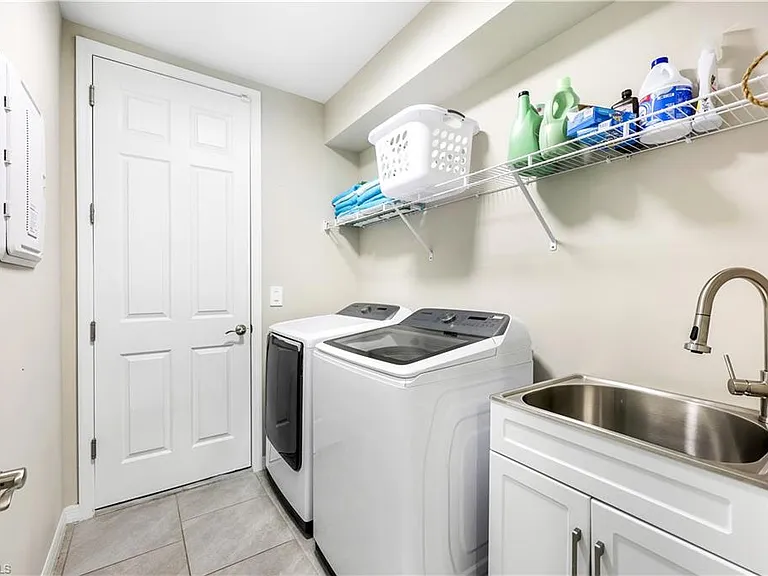 14551 Edgewater Cir — Photo 21