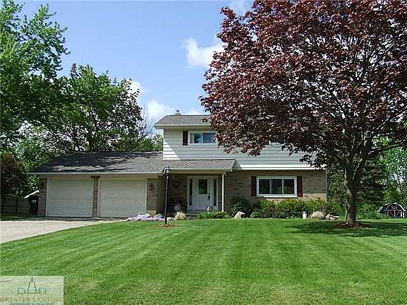 4th image of 5835 Peachtree Dr