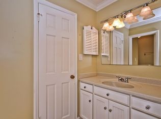 6219 Gothic Ct, Charlotte, NC 28210