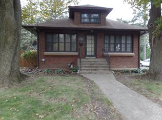 230 S Melrose Ave, Elgin, IL 60123