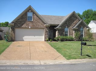 7705 Delta Bluffs Pkwy, Walls, MS 38680