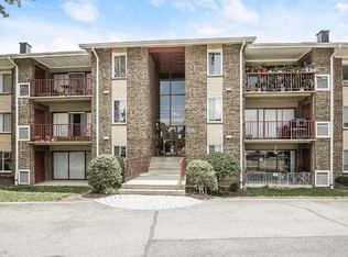4709 Tecumseh St APT 303, College Park, MD 20740